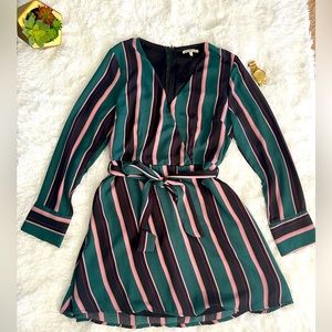 Long sleeve V-neck dress